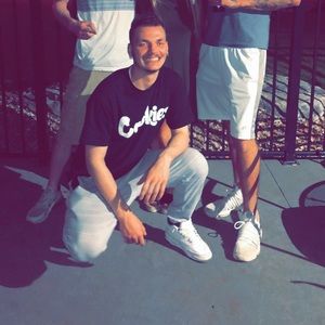 Meet your Posher, Zac